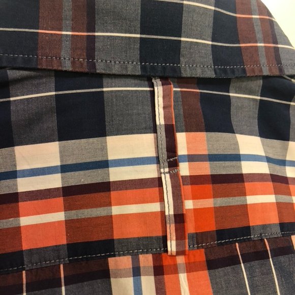 BANANA REPUBLIC COTTON BUTTON DOWN SHIRT - Picture 4 of 8